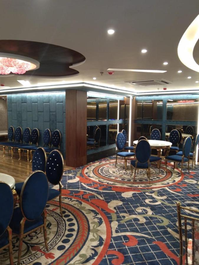 Hotel Smily Ludhijána Kültér fotó