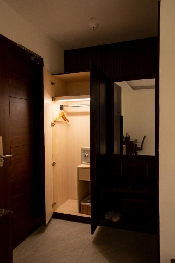 Hotel Smily Ludhijána Kültér fotó